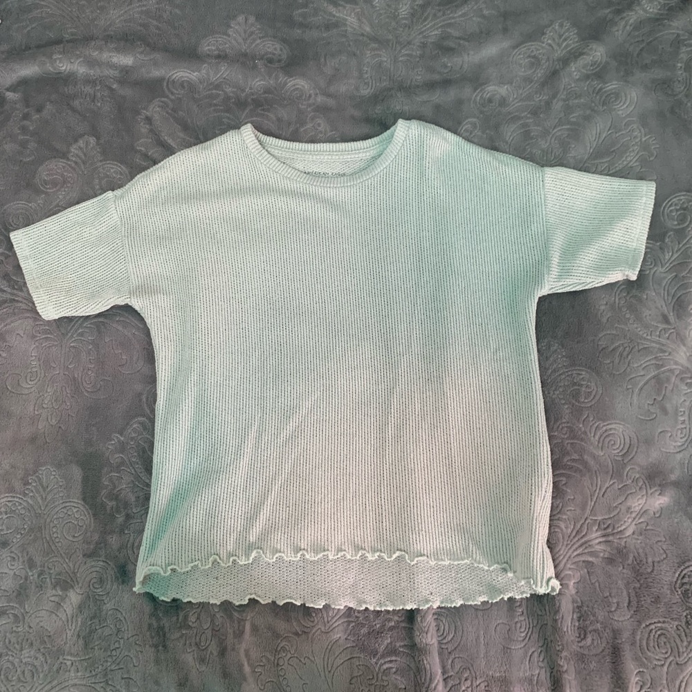 American eagle lettuce edge t-shirt